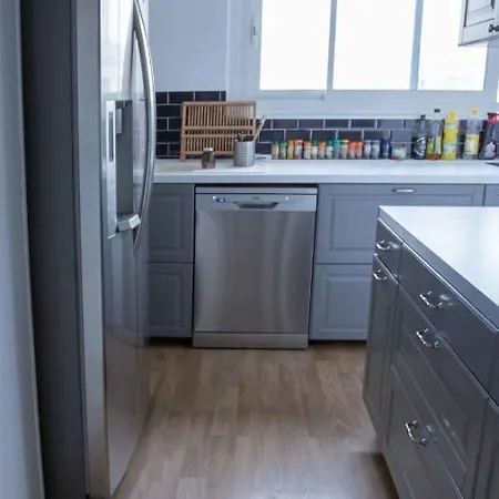 Beautiful Bright Apt In The Chartrons Area Apartament